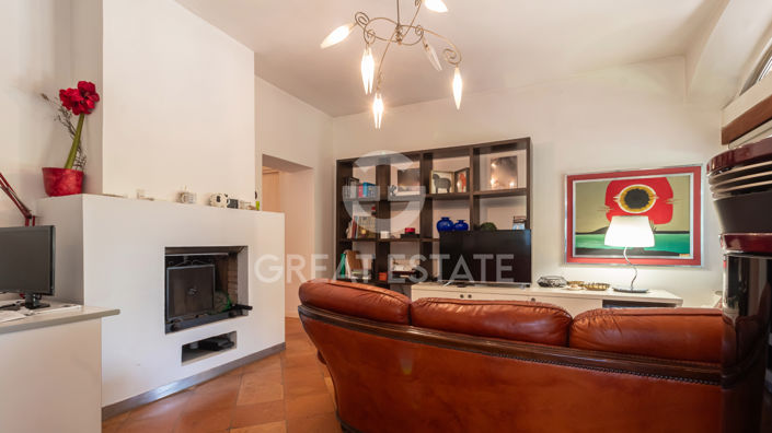 Image No.16-5 Bed Country House for sale