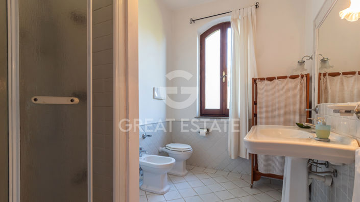 Image No.29-5 Bed Country House for sale