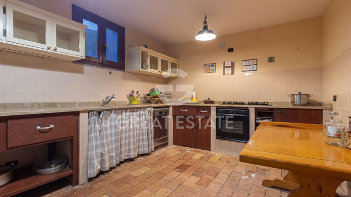 Image No.38-5 Bed Country House for sale