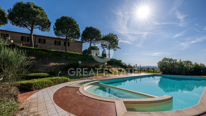 Image No.19-8 Bed Country House for sale