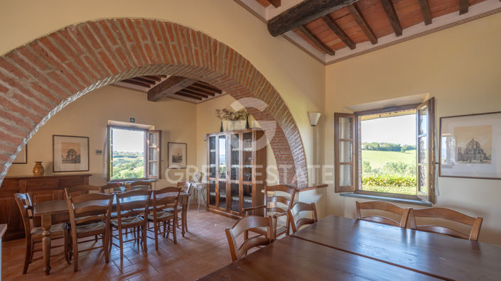 Image No.7-8 Bed Country House for sale