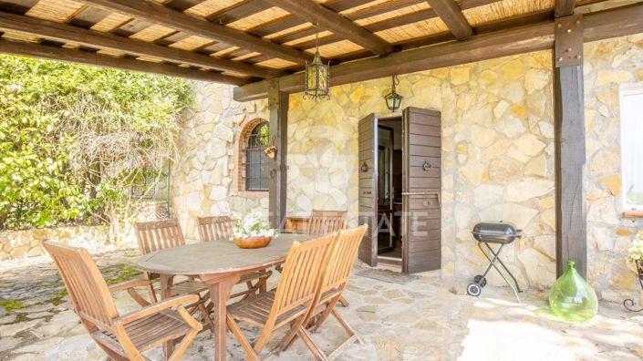 Image No.8-3 Bed Country House for sale