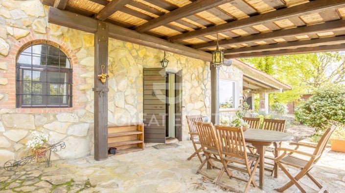 Image No.9-3 Bed Country House for sale