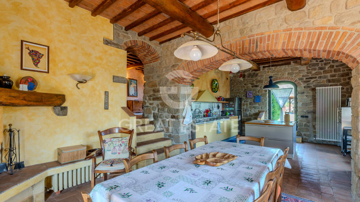 Image No.19-7 Bed Country House for sale