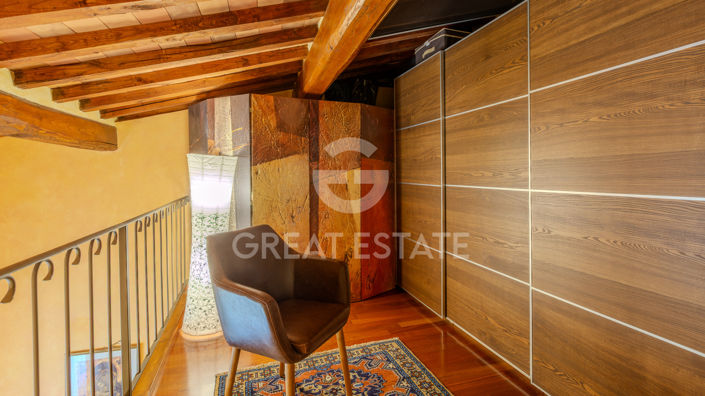 Image No.26-7 Bed Country House for sale