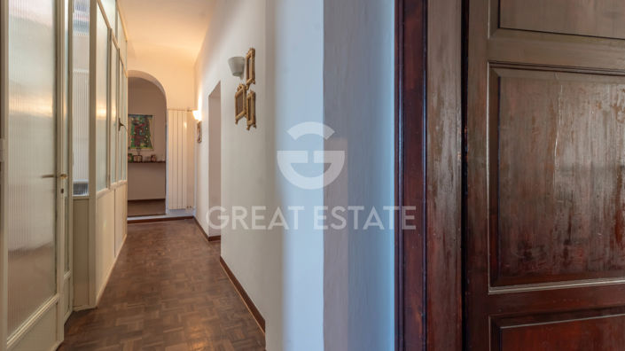 Image No.21-4 Bed Property for sale