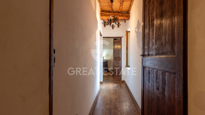 Image No.18-3 Bed Property for sale