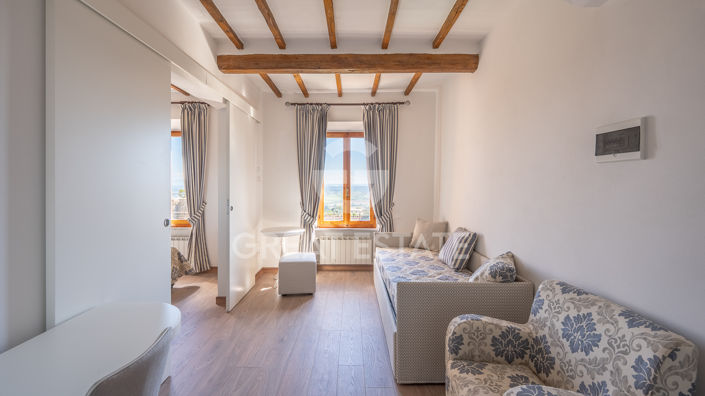 Image No.16-5 Bed Country House for sale