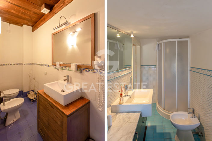 Image No.50-30 Bed Farmhouse for sale