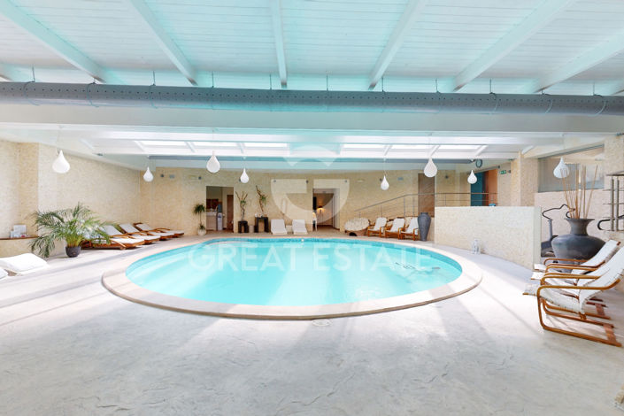 Image No.59-30 Bed Farmhouse for sale