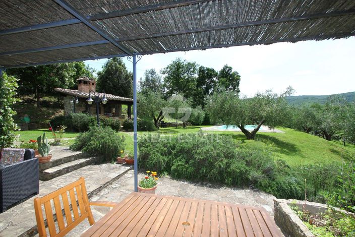 Image No.16-Maison de campagne de 5 chambres à vendre à Pérouse