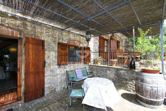 Image No.17-Maison de campagne de 5 chambres à vendre à Pérouse