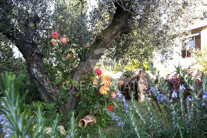 Image No.19-Maison de campagne de 5 chambres à vendre à Pérouse