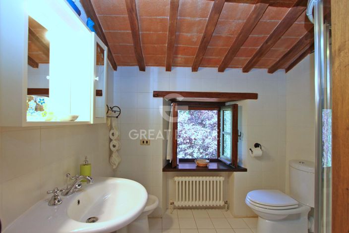 Image No.35-Maison de campagne de 5 chambres à vendre à Pérouse