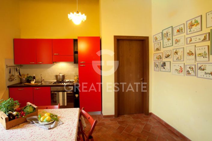 Image No.18-4 Bed Country House for sale