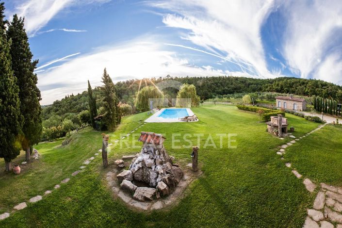 Image No.27-4 Bed Country House for sale