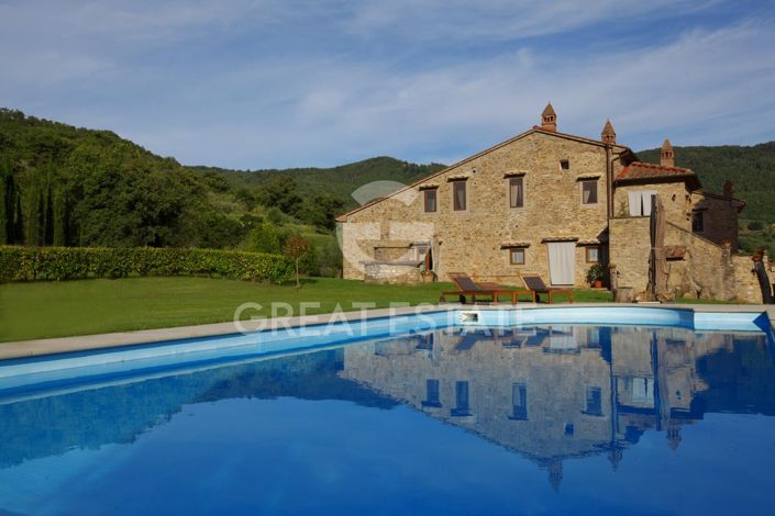 Image No.4-4 Bed Country House for sale
