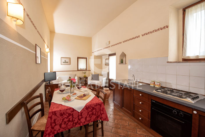 Image No.39-18 Bed Country House for sale