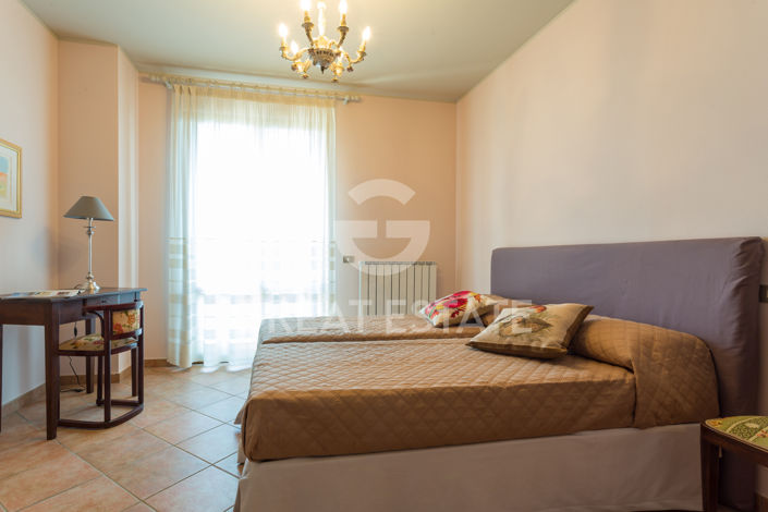 Image No.11-Maison de campagne de 4 chambres à vendre à Pérouse