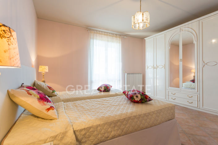 Image No.9-Maison de campagne de 4 chambres à vendre à Pérouse