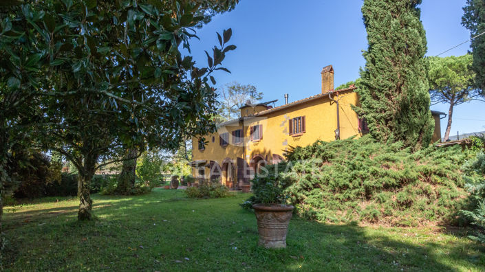 Image No.9-Country House for sale