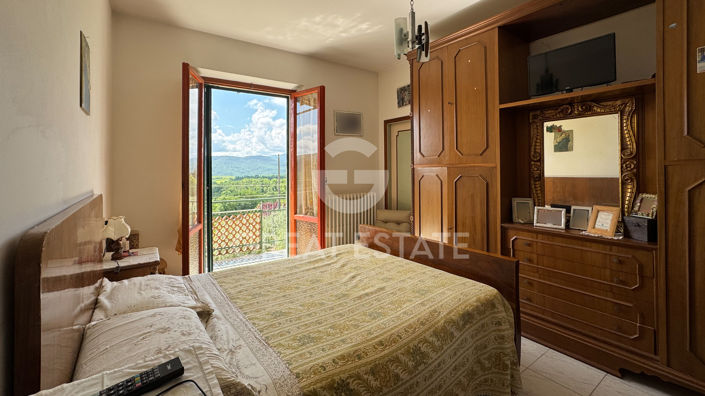 Image No.22-8 Bed Villa for sale