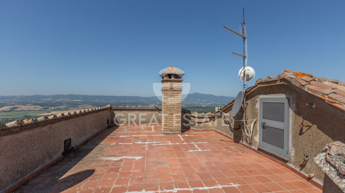 Image No.13-10 Bed Country House for sale