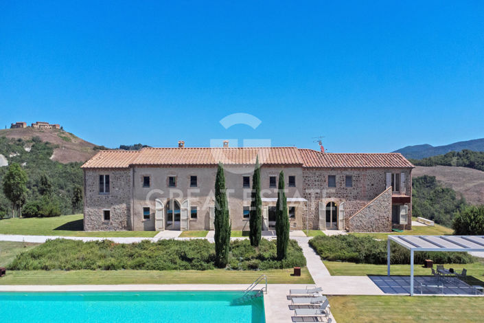 Image No.2-5 Bed Country House for sale