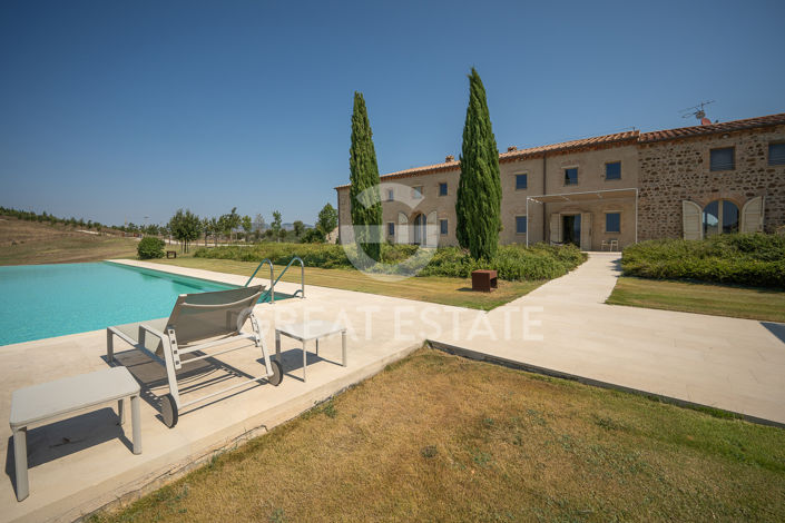 Image No.12-5 Bed Country House for sale