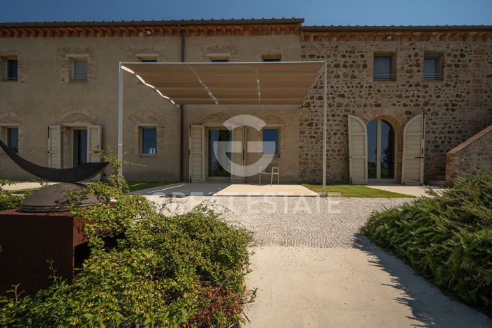 Image No.13-5 Bed Country House for sale