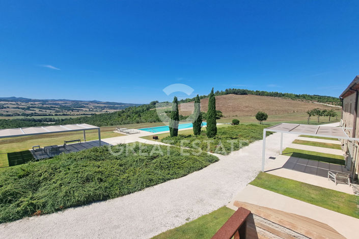 Image No.40-5 Bed Country House for sale