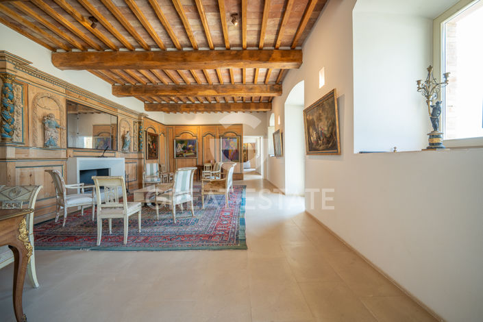 Image No.43-5 Bed Country House for sale