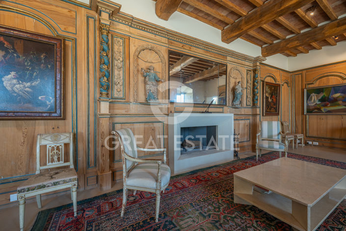 Image No.44-5 Bed Country House for sale