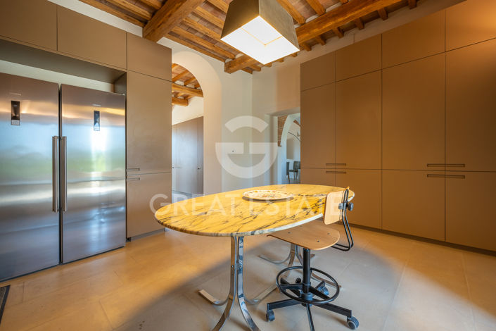 Image No.54-5 Bed Country House for sale