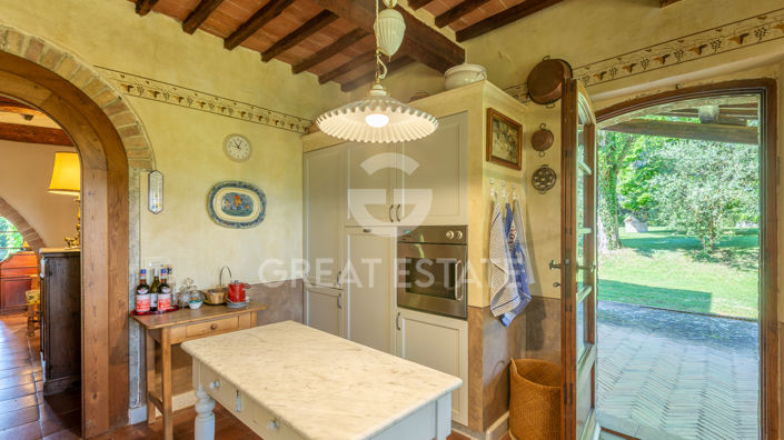 Image No.26-Maison de campagne de 6 chambres à vendre à Cetona