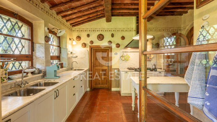 Image No.27-Maison de campagne de 6 chambres à vendre à Cetona