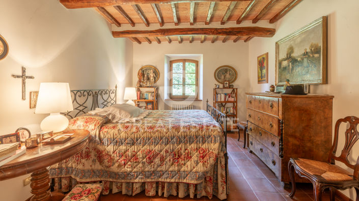 Image No.31-Maison de campagne de 6 chambres à vendre à Cetona