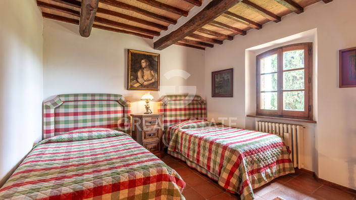 Image No.34-Maison de campagne de 6 chambres à vendre à Cetona