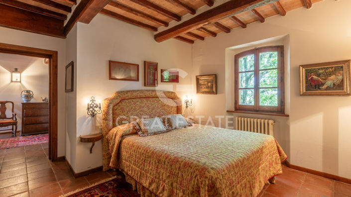 Image No.35-Maison de campagne de 6 chambres à vendre à Cetona