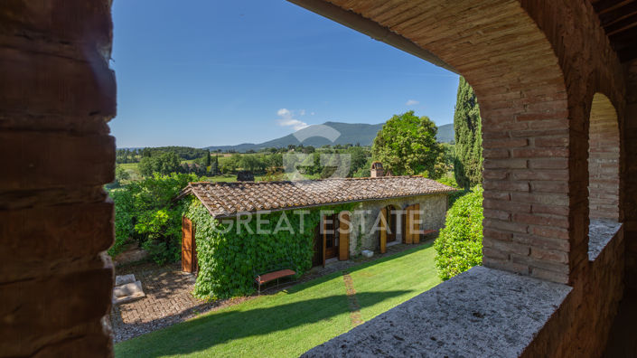 Image No.43-Maison de campagne de 6 chambres à vendre à Cetona