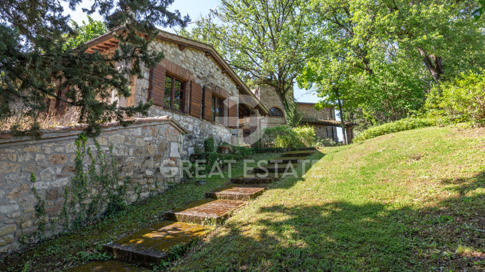 Image No.56-Maison de campagne de 6 chambres à vendre à Cetona