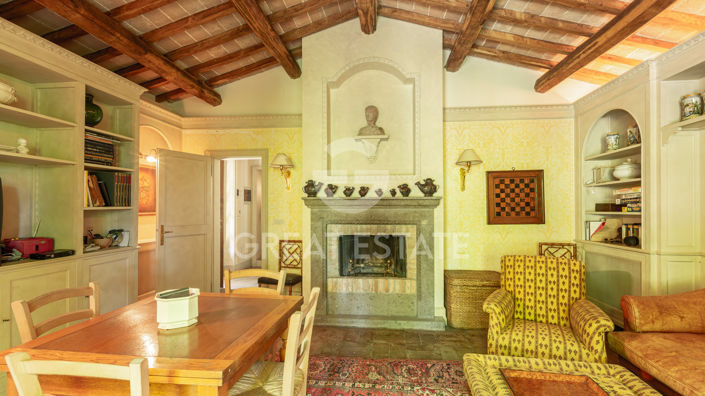 Image No.59-Maison de campagne de 6 chambres à vendre à Cetona