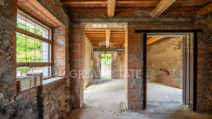 Image No.20-10 Bed Country House for sale