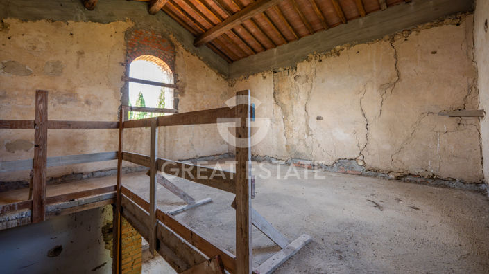 Image No.23-10 Bed Country House for sale