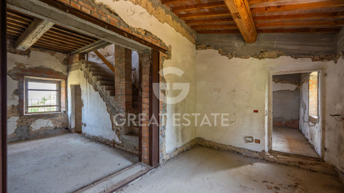 Image No.24-10 Bed Country House for sale