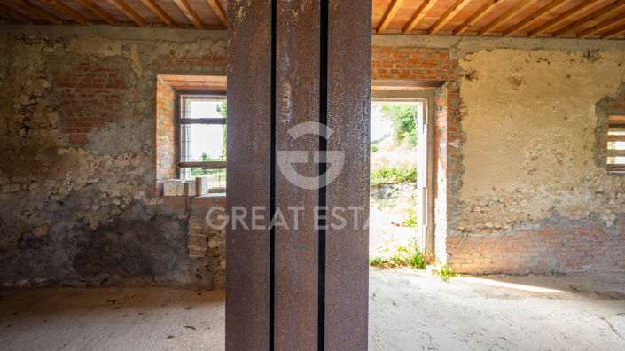 Image No.39-10 Bed Country House for sale