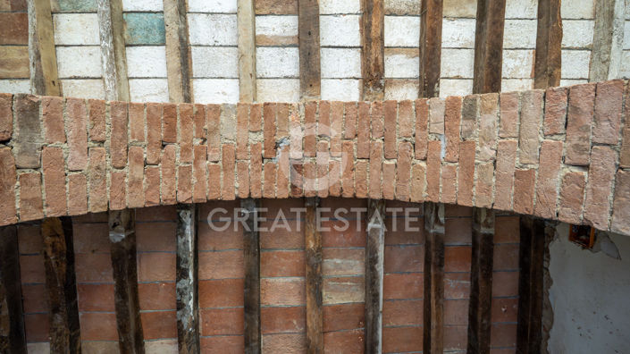 Image No.57-10 Bed Country House for sale