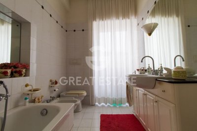 vendesi-appartamento-di-lusso-in-toscana-gros