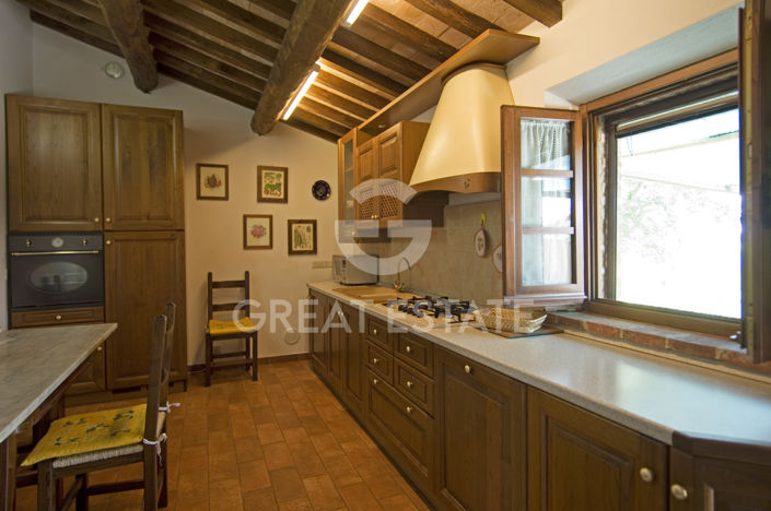 Image No.20-11 Bed Country House for sale