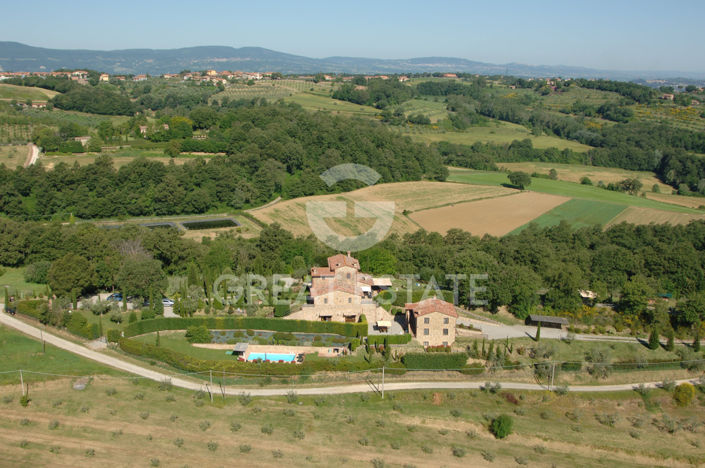 Image No.8-11 Bed Country House for sale